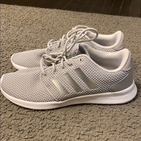 Adidas - Picture 2 of 4